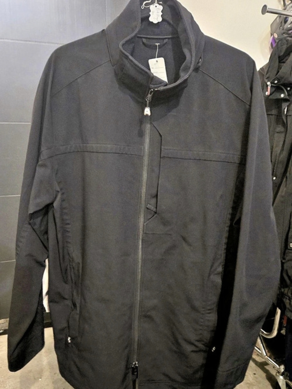 Lululemon Sojourn Jacket Men's Black Lightweight Jacket
